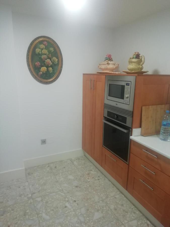Appartement Céntrico y amplio piso con plaza parking à Cangas Extérieur photo