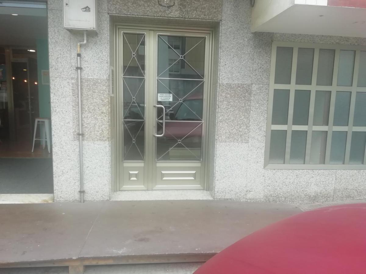 Appartement Céntrico y amplio piso con plaza parking à Cangas Extérieur photo