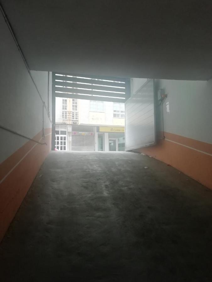 Appartement Céntrico y amplio piso con plaza parking à Cangas Extérieur photo
