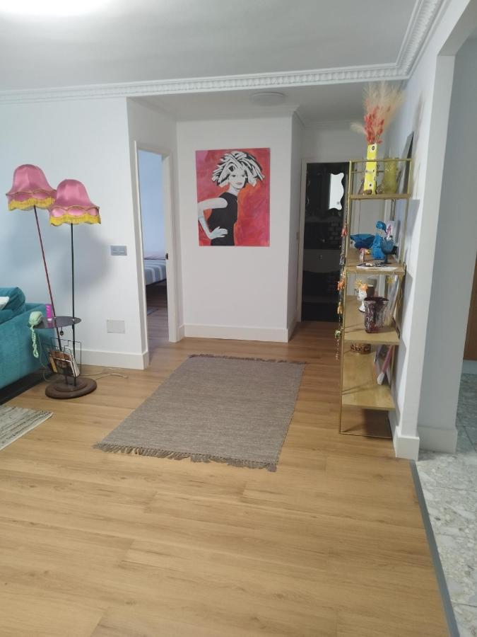 Appartement Céntrico y amplio piso con plaza parking à Cangas Extérieur photo